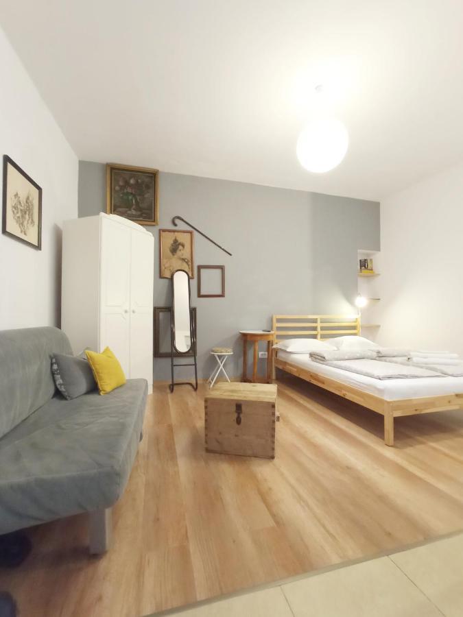 Apartmán Cozy Republicii Brašov Exteriér fotografie