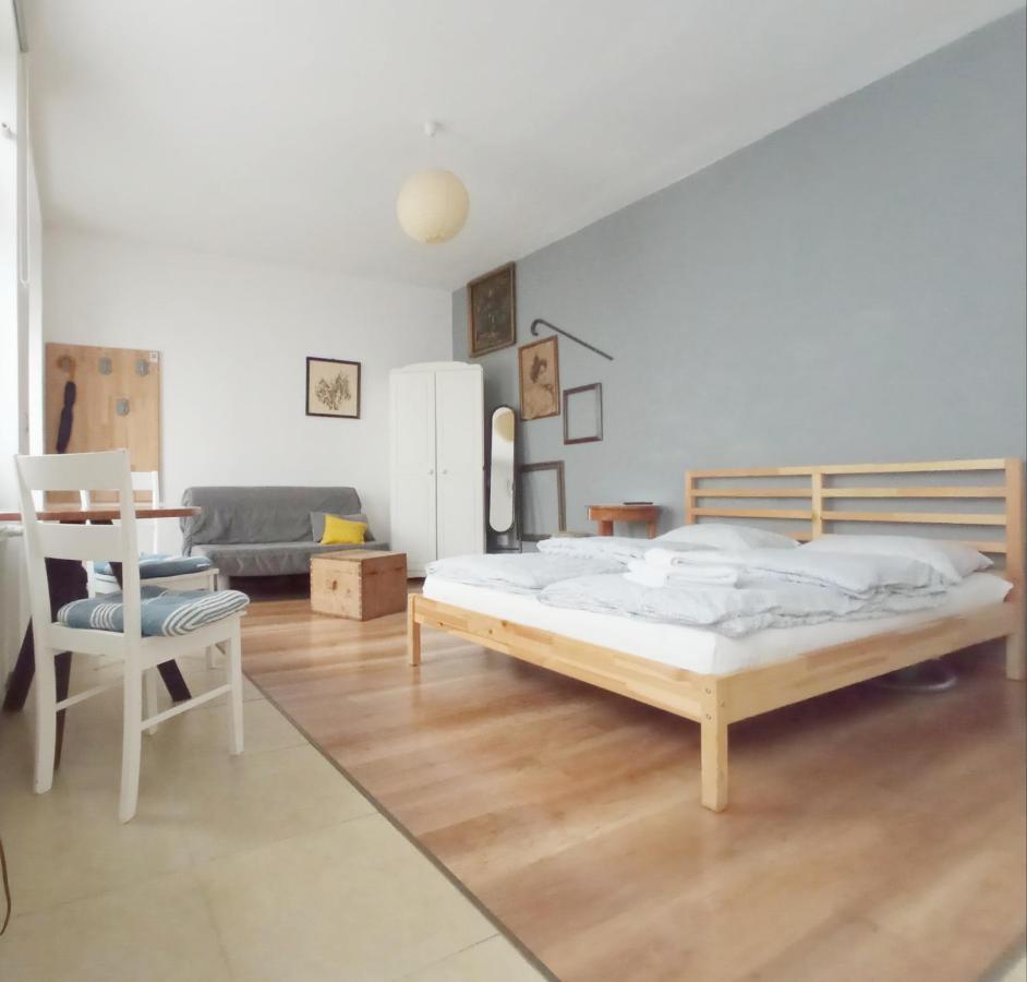 Apartmán Cozy Republicii Brašov Exteriér fotografie